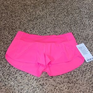 Lululemon Speed Up shorts 2.5” lined size 8 NWT NEW with tag